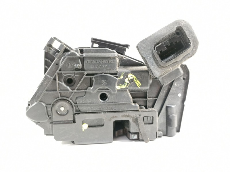 Recambio de cerradura puerta delantera derecha para volkswagen polo (6r1) advance referencia OEM IAM 5K1837016  