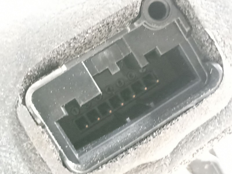 Recambio de cerradura puerta delantera derecha para volkswagen polo (6r1) advance referencia OEM IAM 5K1837016  