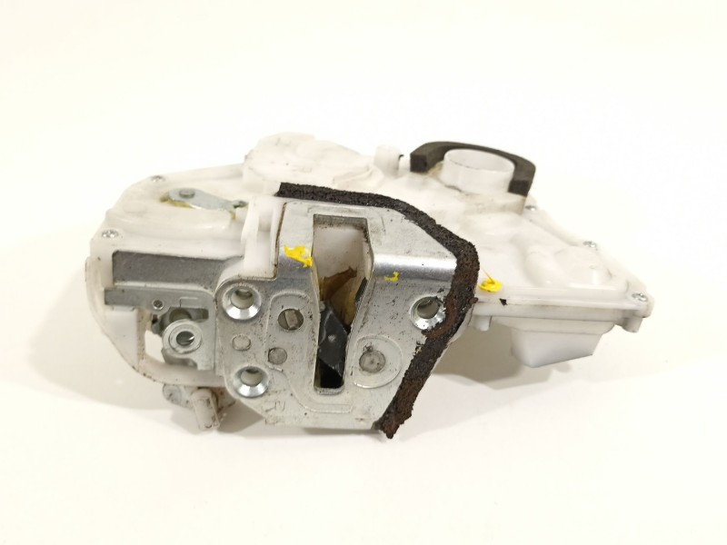 Recambio de cerradura puerta delantera derecha para suzuki swift berlina (mz) gl (5-ptas.) referencia OEM IAM 8220162J30  822016