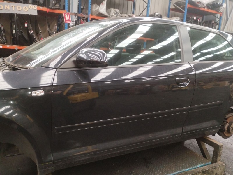 Recambio de puerta delantera izquierda para audi a3 (8p1) 2.0 tdi 16v referencia OEM IAM   