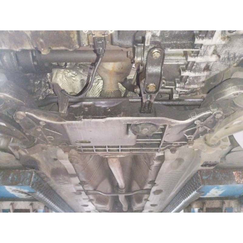 Recambio de puente delantero para audi a3 (8p1) 2.0 tdi 16v referencia OEM IAM   