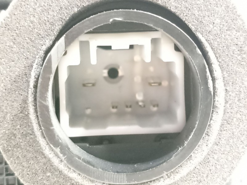 Recambio de cerradura puerta delantera derecha para toyota yaris (ksp9/scp9/nlp9) básico referencia OEM IAM 690300D140  