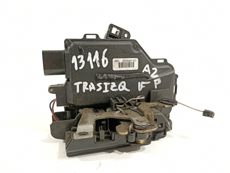 Recambio de cerradura puerta trasera izquierda para audi a2 (8z) 1.4 tdi (55kw) referencia OEM IAM 8z0839015d  