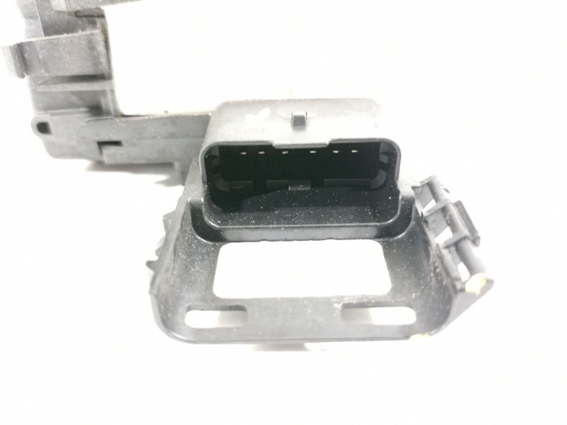 Recambio de cerradura puerta delantera derecha para peugeot 5008 premium referencia OEM IAM 9135HG  825154