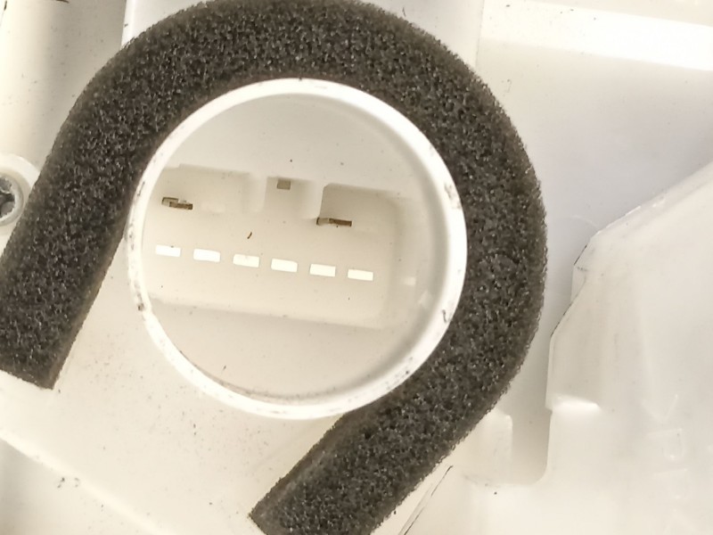 Recambio de cerradura puerta trasera derecha para suzuki swift berlina (mz) gl (5-ptas.) referencia OEM IAM 8230162j20  