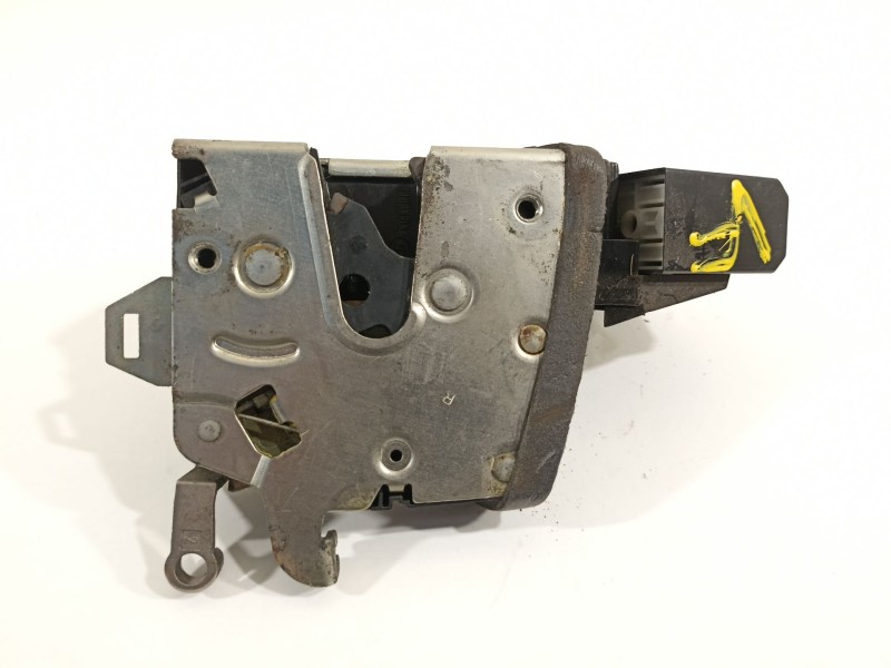 Recambio de cerradura puerta trasera derecha para audi a2 (8z) 1.4 tdi (55kw) referencia OEM IAM 8z0839016d  