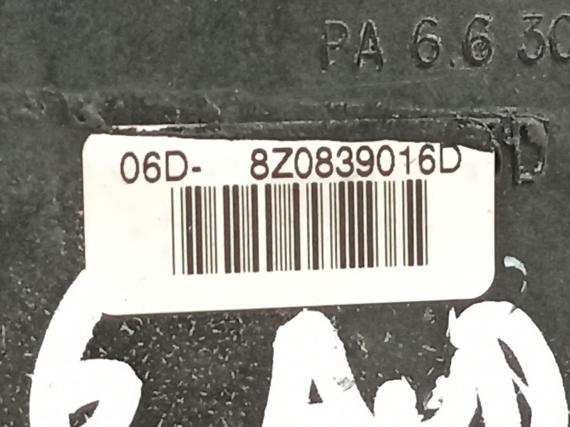 Recambio de cerradura puerta delantera derecha para bmw serie 5 berlina (e39) 520i referencia OEM IAM 51218235104  40620751