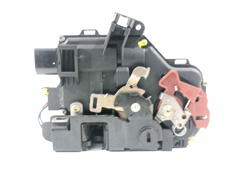 Recambio de cerradura puerta delantera derecha para bmw serie 5 berlina (e39) 520i referencia OEM IAM 51218235104  40620751