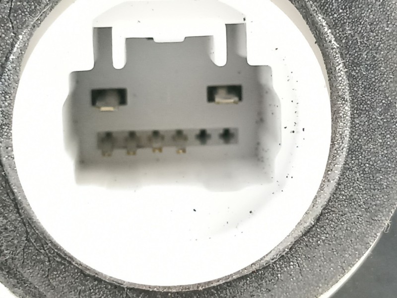 Recambio de cerradura puerta delantera derecha para toyota yaris 1.3 16v cat referencia OEM IAM u311130f3  u311130