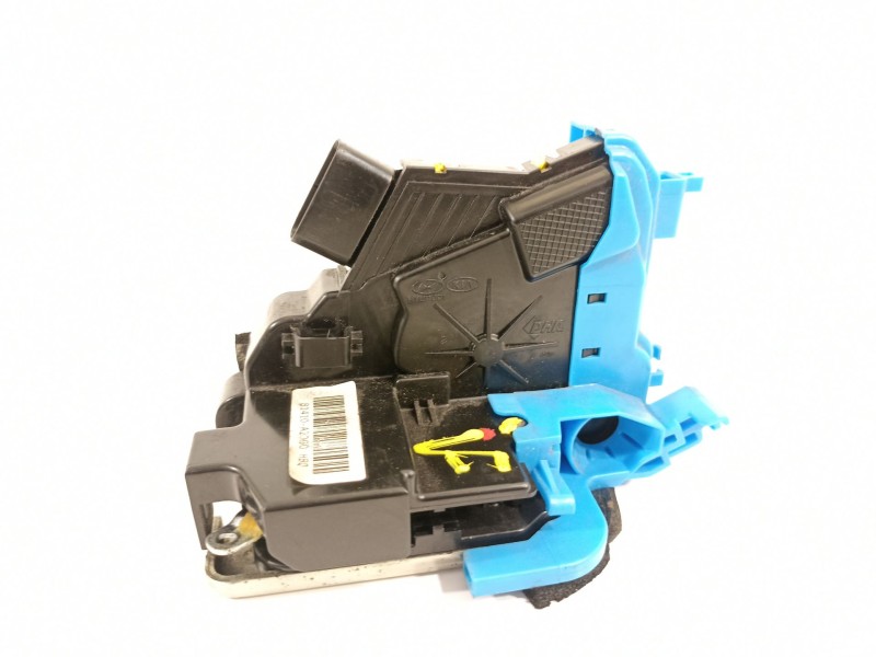 Recambio de cerradura puerta trasera izquierda para kia cee´d spirit referencia OEM IAM 81410a2000  