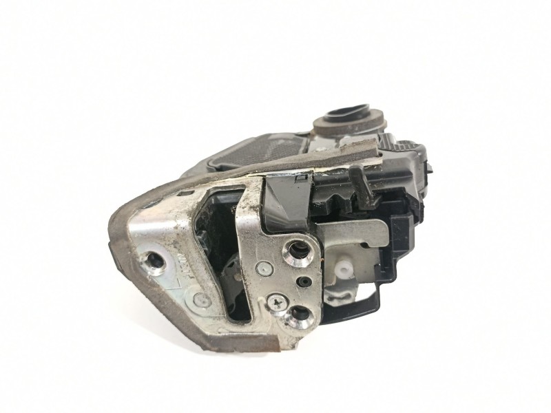 Recambio de cerradura puerta trasera izquierda para toyota rav 4 (a3) executive referencia OEM IAM 6906042020  51115102C