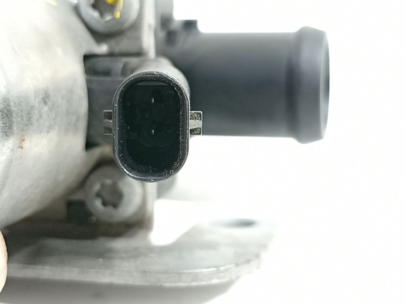 Recambio de bomba agua para volkswagen golf vii lim. gte referencia OEM IAM 5Q0906457C  