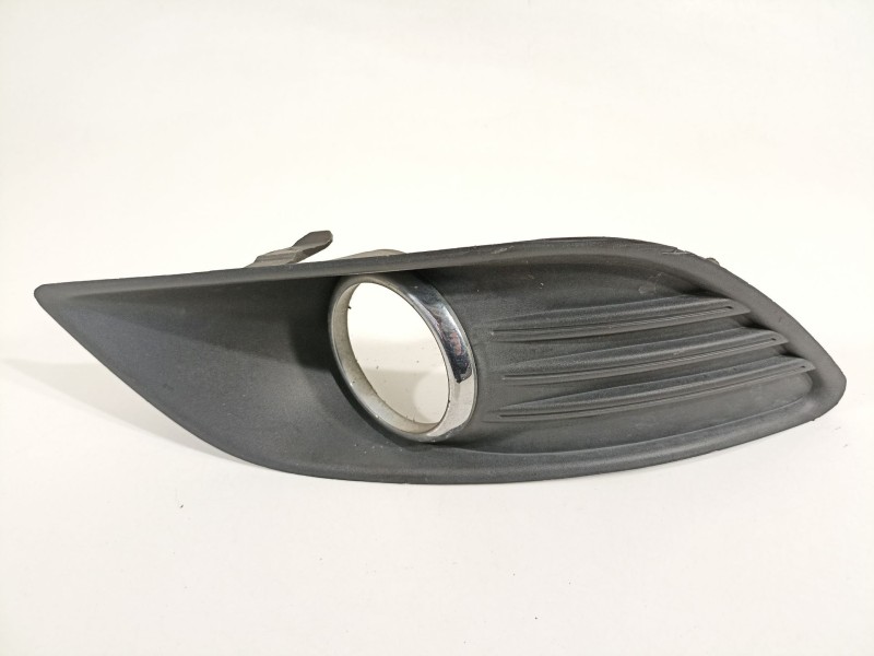 Recambio de rejilla paragolpes izquierda para ford focus lim. (cb4) business referencia OEM IAM 8M5119953AEW  8M5119953