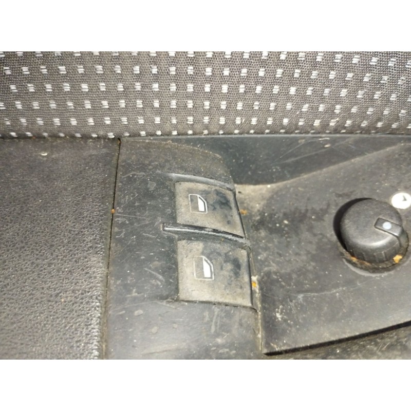 Recambio de mando elevalunas delantero izquierdo para audi a3 (8p) 1.6 ambiente referencia OEM IAM   