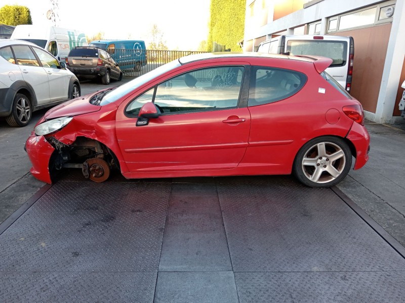 peugeot 207 del año 2006