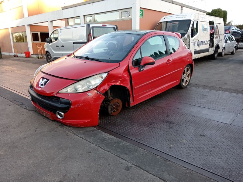 peugeot 207 del año 2006