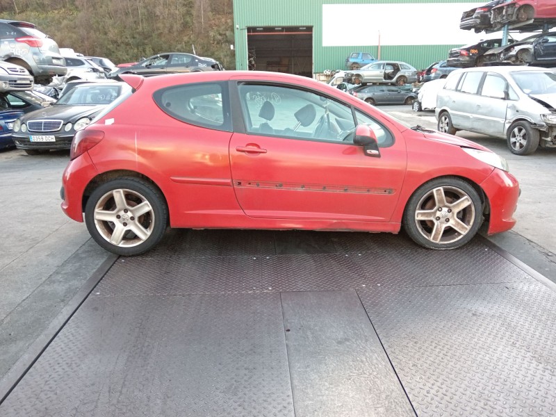 peugeot 207 del año 2006