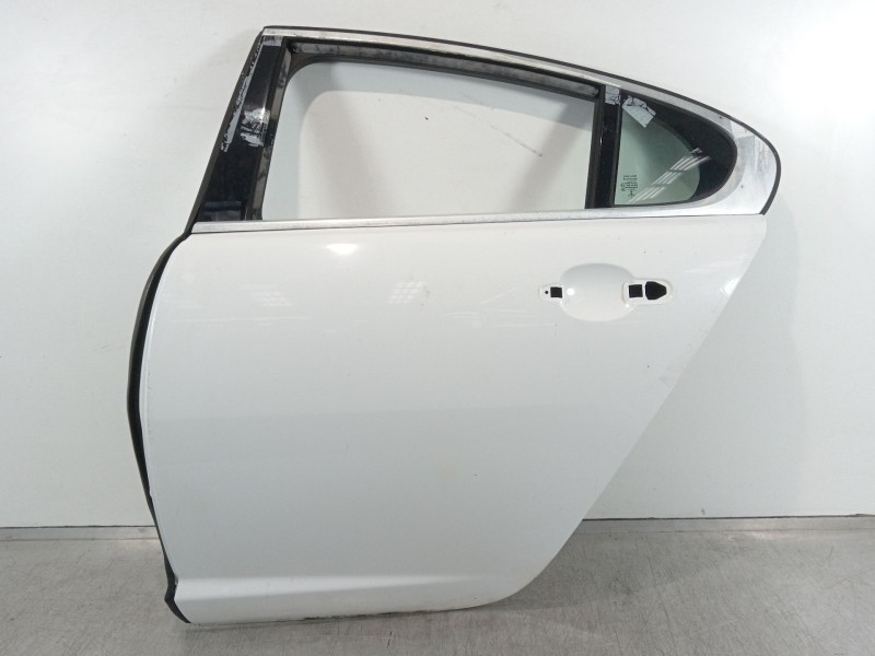 Recambio de puerta trasera izquierda para jaguar xf 2.2 diesel luxury referencia OEM IAM C2Z2014  