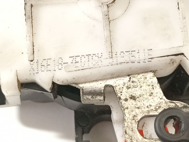 Recambio de cerradura puerta delantera izquierda para fiat nuova 500 (150) star referencia OEM IAM 52041739  