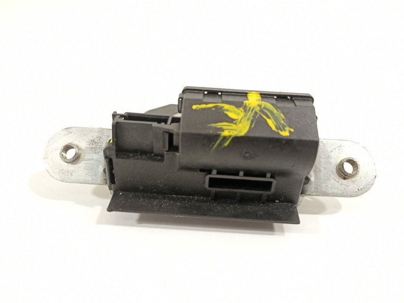 Recambio de cerradura maletero / porton para opel corsa d catch me referencia OEM IAM 55701971   Recambio de cerradura maletero / porton para opel corsa d catch me referencia OEM IAM 55701971
