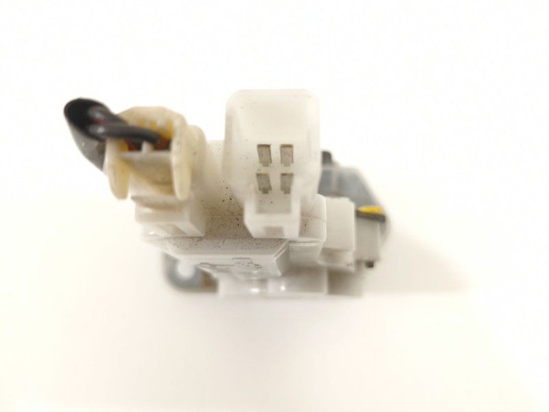 Recambio de cerradura maletero / porton para suzuki swift berlina (mz) gl (3-ptas.) referencia OEM IAM 8251063J00000  