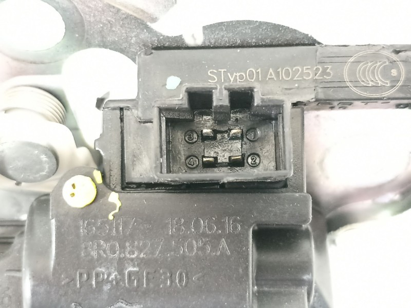 Recambio de cerradura maletero / porton para seat toledo (kg3) connect referencia OEM IAM 8r0827505a  