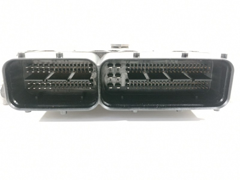 Recambio de centralita motor uce para kia stonic (ybcuv) black edition referencia OEM IAM 3912804045  