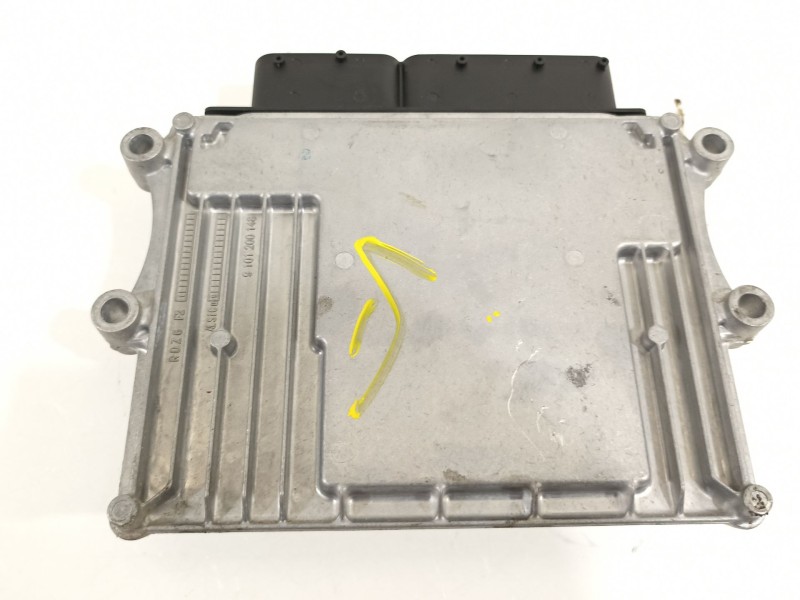 Recambio de centralita motor uce para kia stonic (ybcuv) black edition referencia OEM IAM 3912804045  