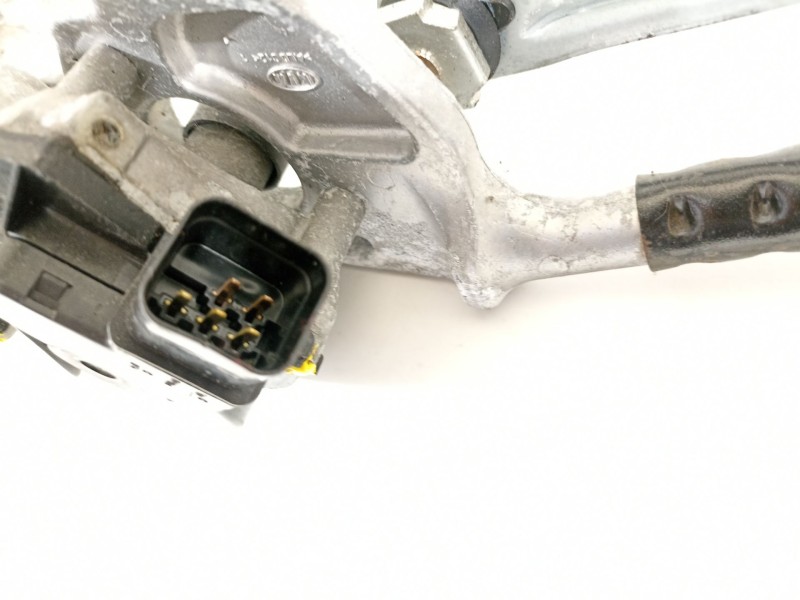 Recambio de motor limpia delantero para kia stonic (ybcuv) black edition referencia OEM IAM 98110C1950  