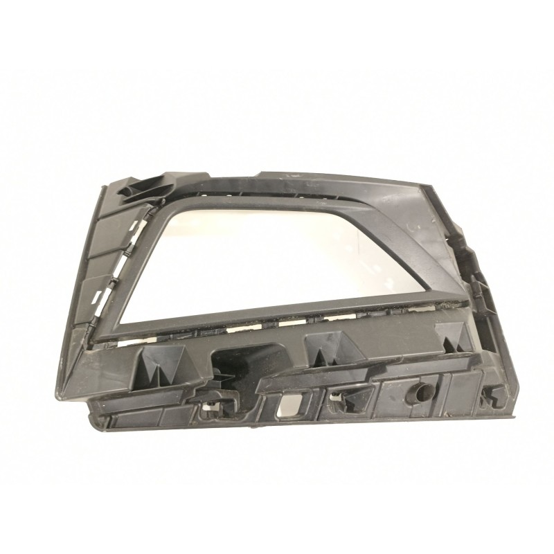 Recambio de rejilla paragolpes derecha para volkswagen polo vi (aw1, bz1, ae1) 1.0 tsi referencia OEM IAM 2G085366G  