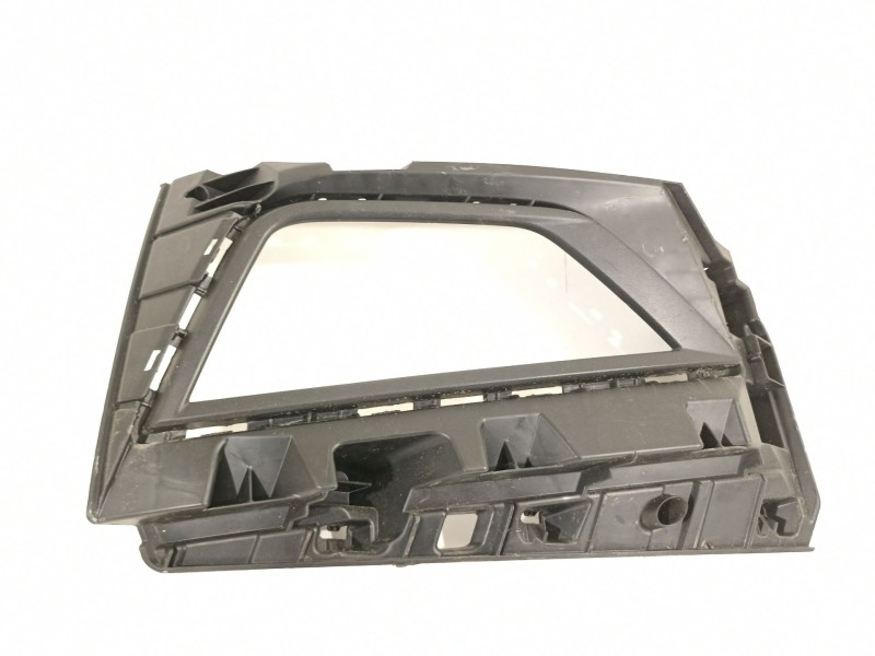 Recambio de rejilla paragolpes derecha para volkswagen polo vi (aw1, bz1, ae1) 1.0 tsi referencia OEM IAM 2G085366G  