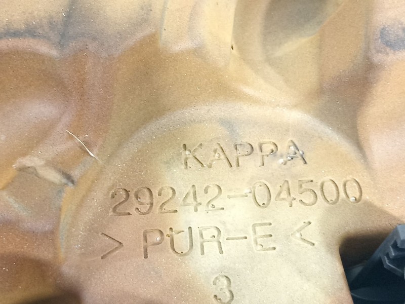 Recambio de tapa motor para kia ceed (cd) 1.0 t-gdi referencia OEM IAM 2924204500  