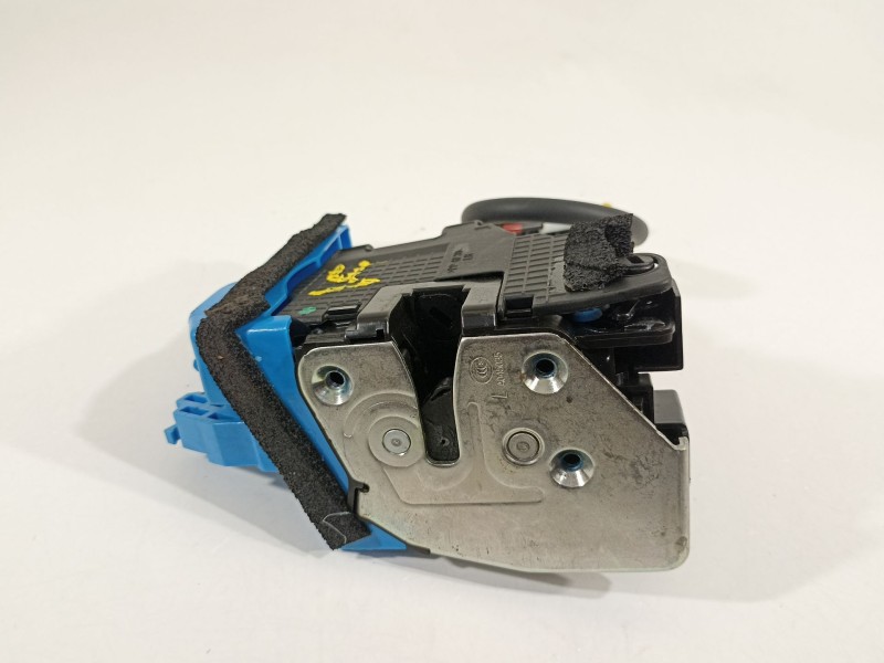 Recambio de cerradura puerta trasera izquierda para kia ceed (cd) 1.0 t-gdi referencia OEM IAM 81410A2400  81410A2400KLS