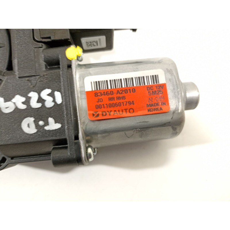 Recambio de motor elevalunas trasero derecho para kia ceed (cd) 1.0 t-gdi referencia OEM IAM 83460A2010  