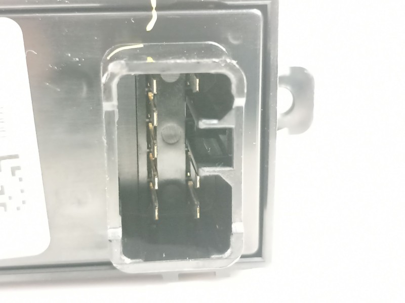 Recambio de mando elevalunas trasero izquierdo para kia ceed (cd) 1.0 t-gdi referencia OEM IAM 93580A2100  