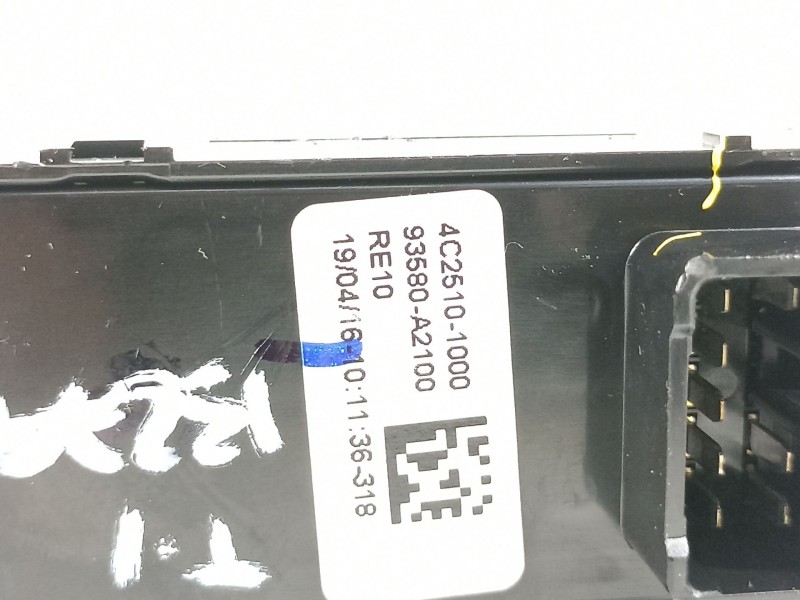 Recambio de mando elevalunas trasero izquierdo para kia ceed (cd) 1.0 t-gdi referencia OEM IAM 93580A2100  