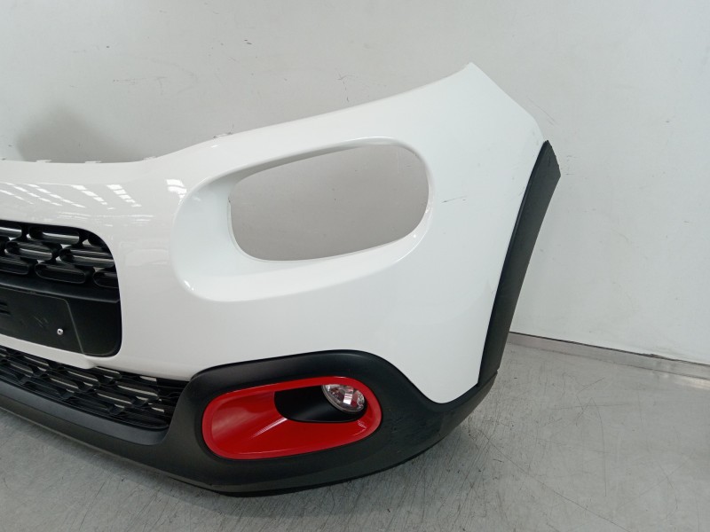 Recambio de paragolpes delantero para citroën c3 feel referencia OEM IAM 9813378877  