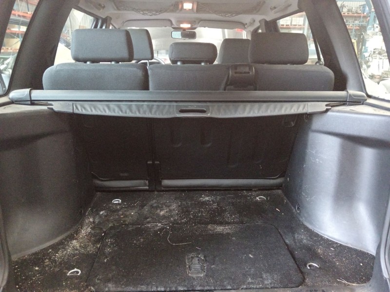 Recambio de bandeja trasera para land rover freelander baikal familiar referencia OEM IAM   