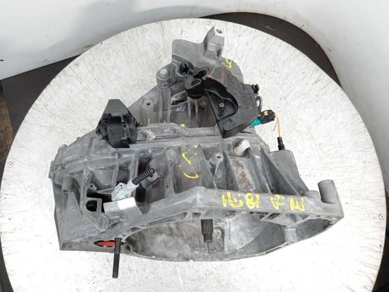 Recambio de caja cambios para renault megane iii berlina 5 p dynamique referencia OEM IAM TL4068  