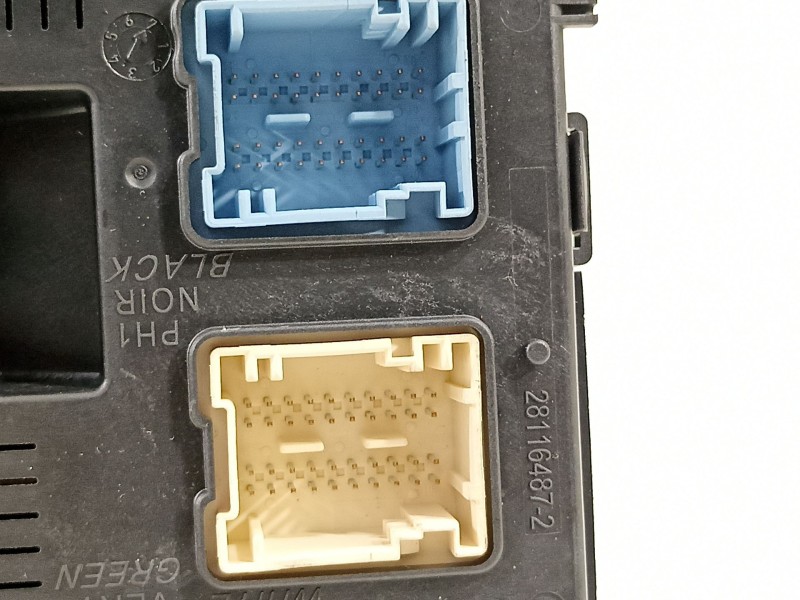 Recambio de caja reles / fusibles para citroën c4 picasso lx plus referencia OEM IAM 9664059080  BSI04EV