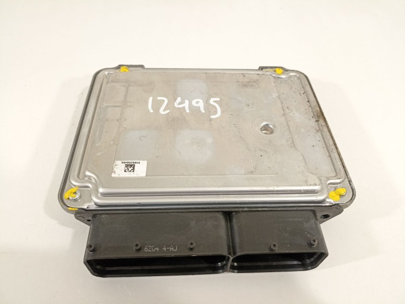 Recambio de centralita motor uce para skoda yeti active referencia OEM IAM 03L906018QJ  0281019114