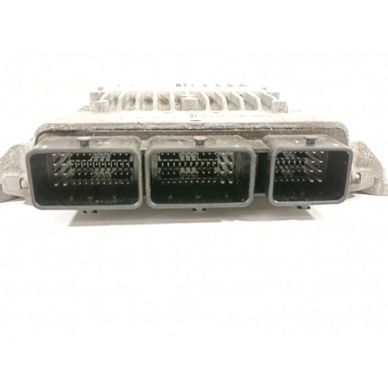 Recambio de centralita motor uce para citroën c4 picasso lx plus referencia OEM IAM 9665100380 5WS40615CT SID83A