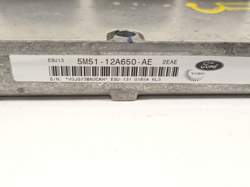 Recambio de centralita motor uce para ford focus berlina (cap) ghia referencia OEM IAM 5M5112A650AE  