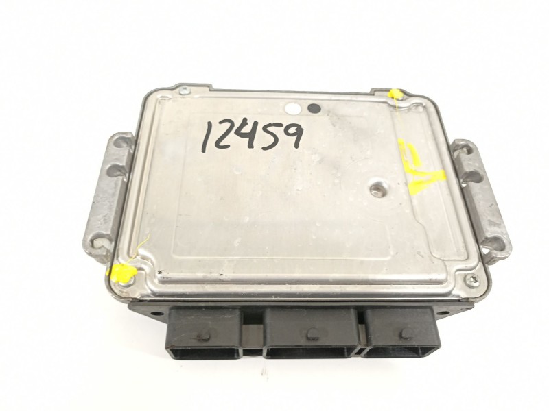 Recambio de centralita motor uce para ford focus berlina (cap) ambiente (d) referencia OEM IAM 4M5112A650YD  0281011701