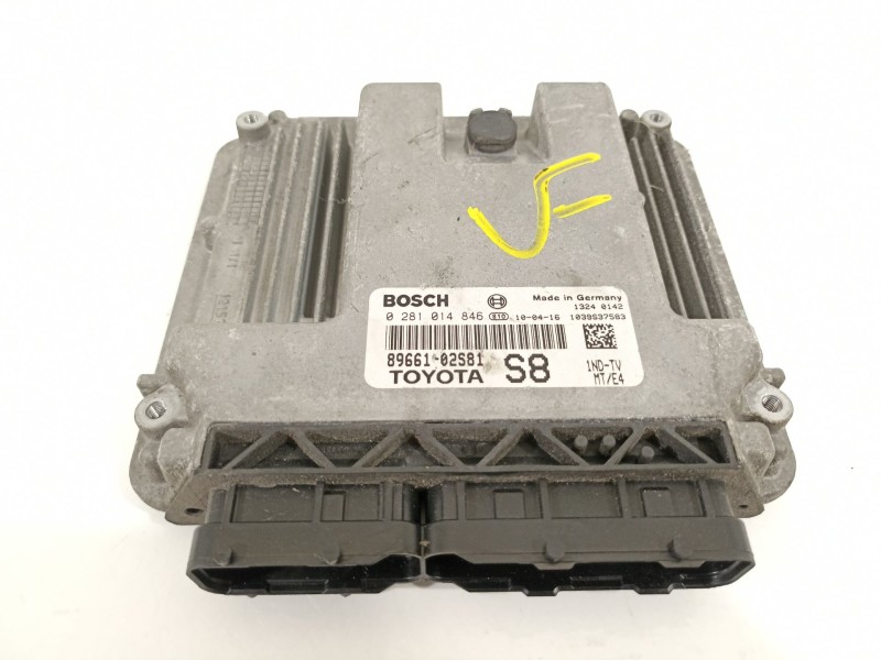 Recambio de centralita motor uce para toyota auris luna+ referencia OEM IAM 8966102S81  0281014846