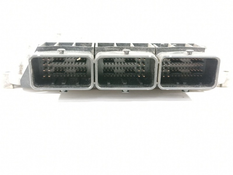 Recambio de centralita motor uce para peugeot 4007 premium referencia OEM IAM 9664487580  0281013666