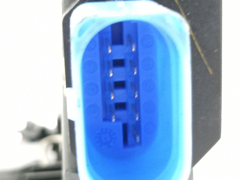 Recambio de cerradura puerta delantera derecha para volkswagen touran (1t3) advance bluemotion referencia OEM IAM 3d1837016aq  