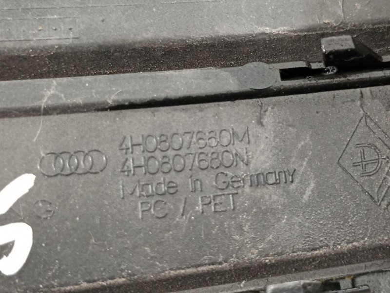 Recambio de rejilla paragolpes derecha para audi a8 (4h) 4.2 tdi quattro referencia OEM IAM 4H0807680M  