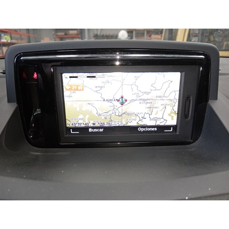 Recambio de pantalla multifuncion para renault megane iii berlina 5 p business referencia OEM IAM   