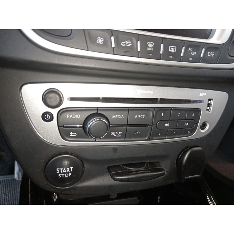 Recambio de sistema audio / radio cd para renault megane iii berlina 5 p business referencia OEM IAM   